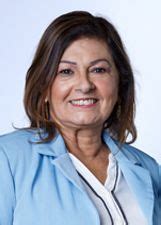 carla torres. (@.